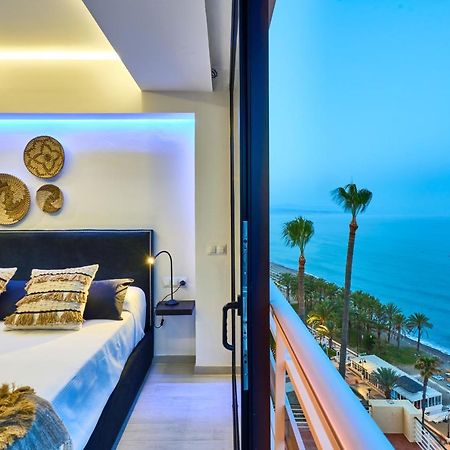 Savanna Beach. Amazing Apartment With Jacuzzi Torremolinos Luaran gambar